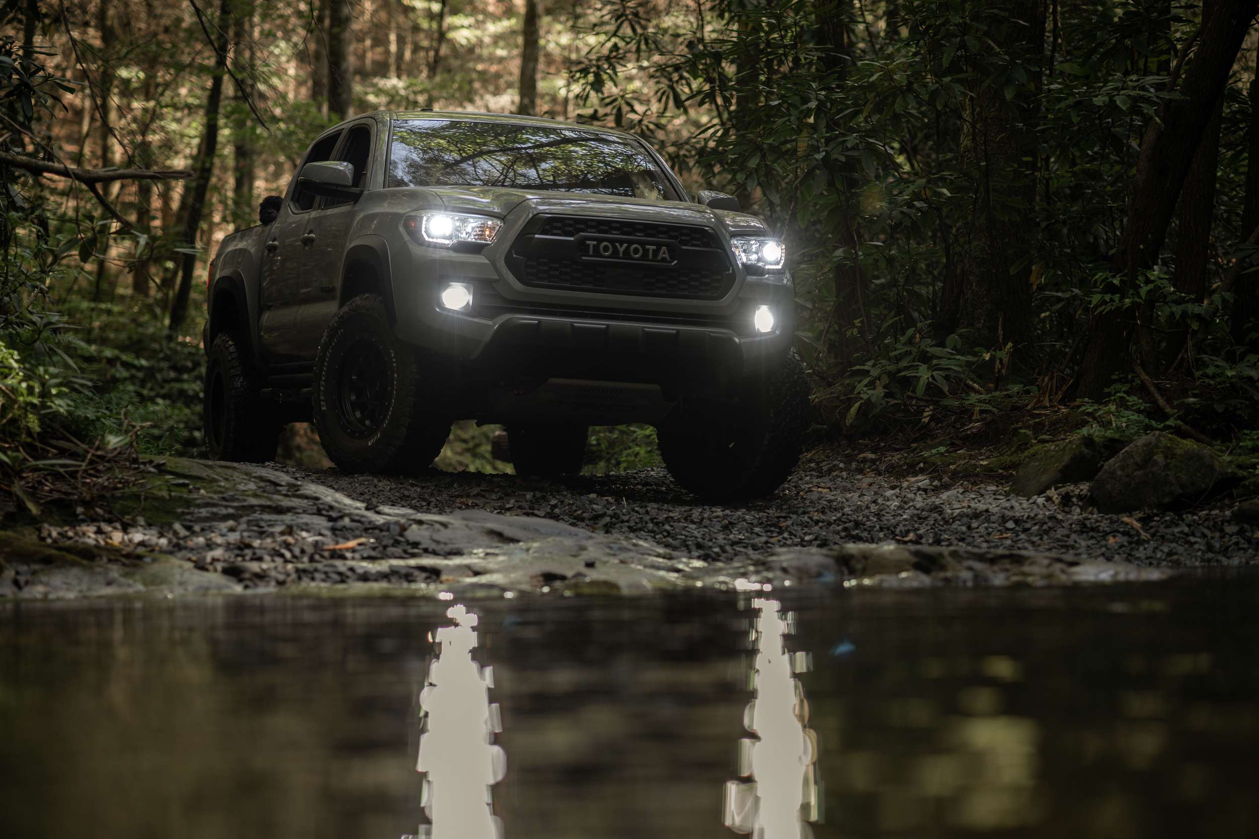 9007: Morimoto's New 2Stroke 4.0 LED Fog Light Bulbs LED2050